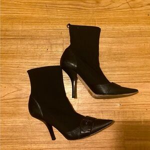 Stretch Buckle front Martinez Valero short boots